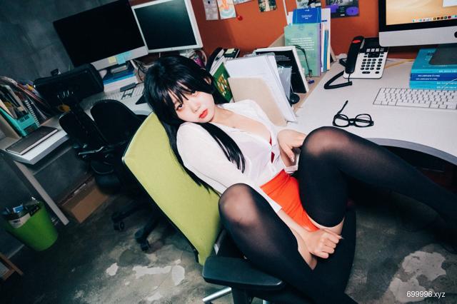  Zia (지아) - Office slave